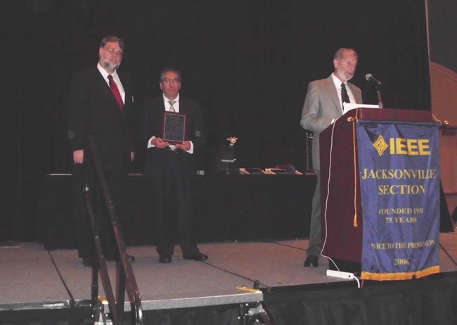 Professor Named Outstanding Engineering Educator