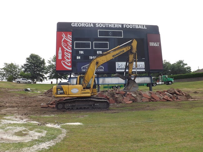 Time-lapse Video of Paulson Stadium Scoreboard Demolition