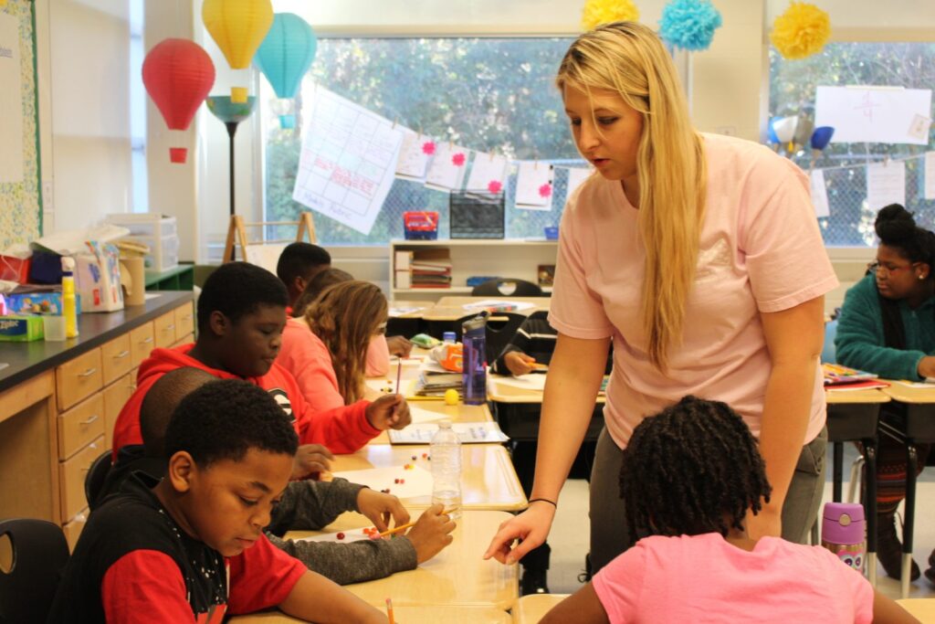 Alumna Tamra Lamb Named a Georgia Science Teacher of Promise