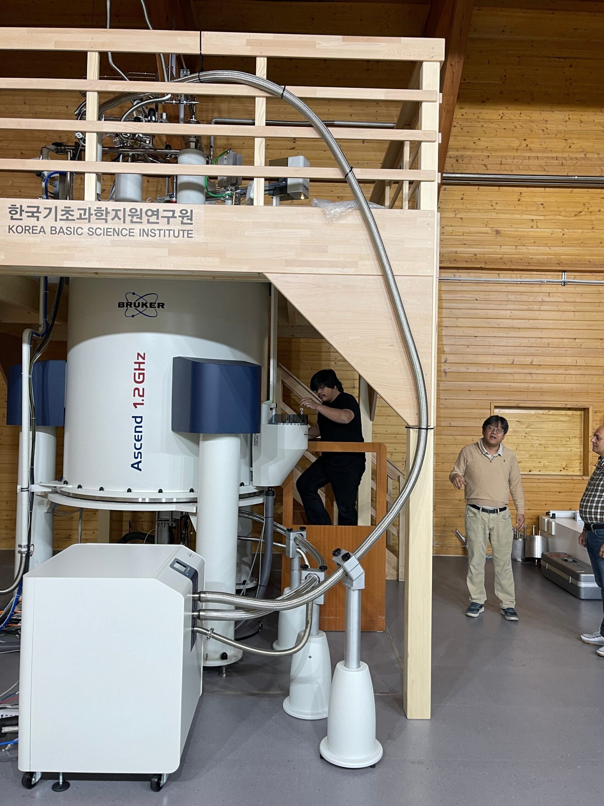 Mark dela Cerna, Ph.D., assistant professor of biochemistry, and a team of students have discovered a method to inhibit certain cancer-causing proteins and metastasis, the spread of cancer cells from the place where they first formed to another part of the body.