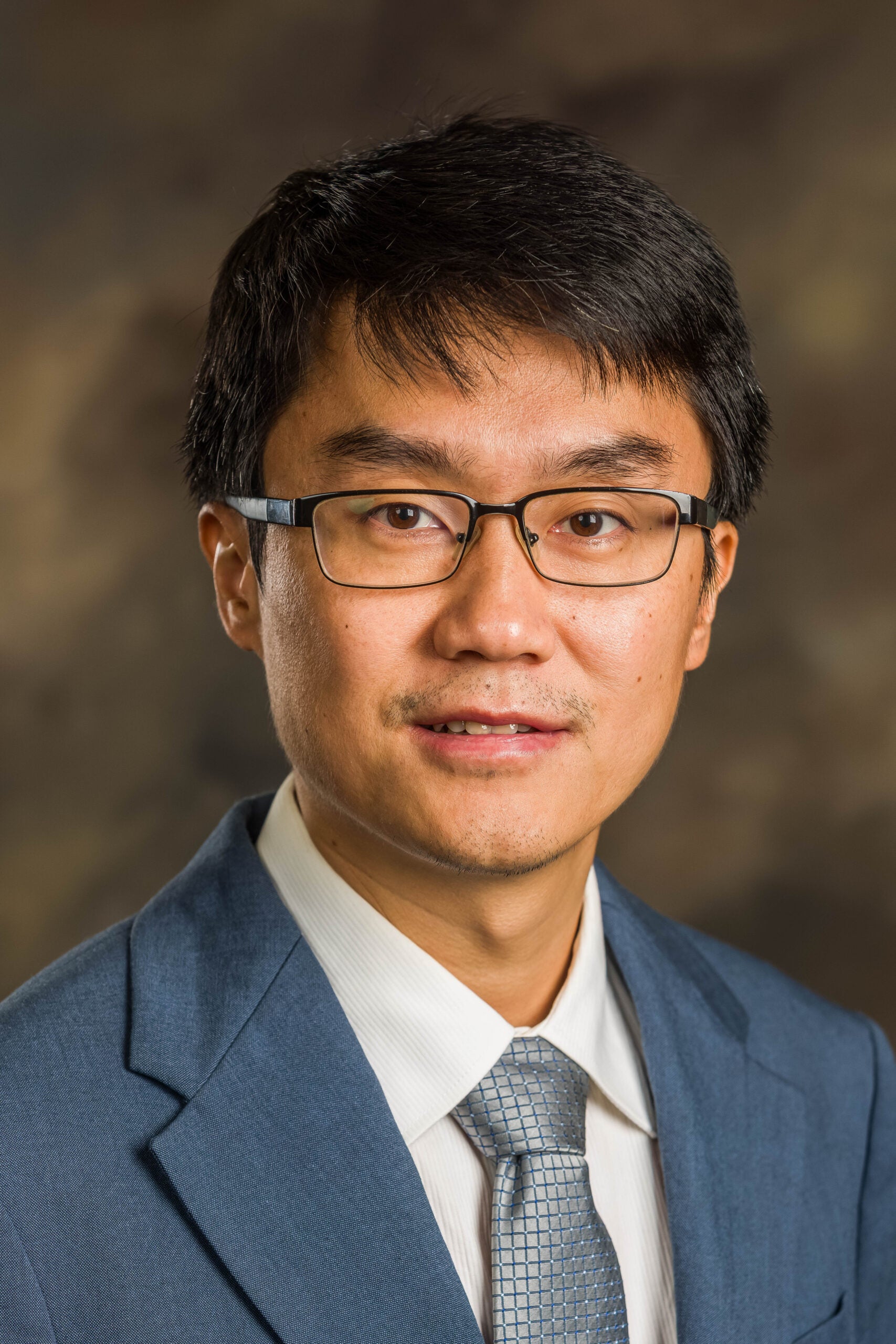 Portrait of Dr. Wenjie Li