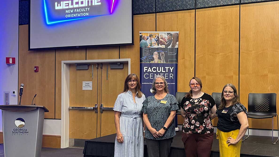 Group picture of faculty