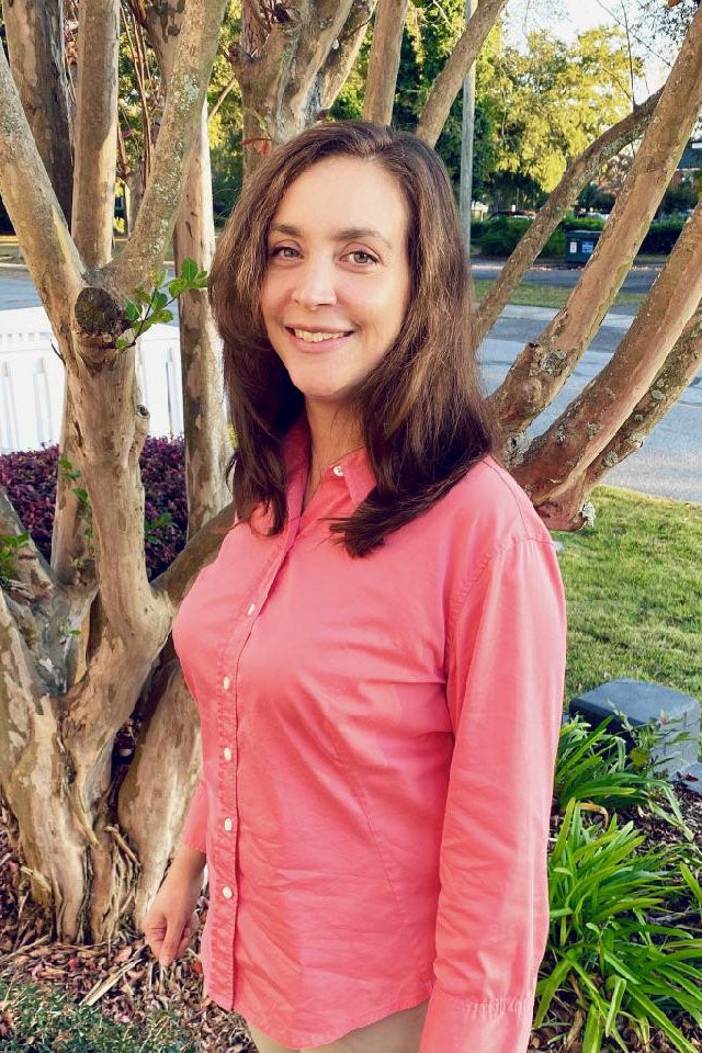 Headshot of Julia Curiel