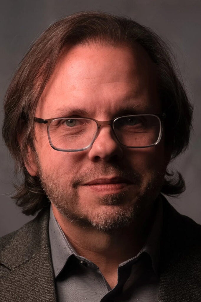 Headshot of Robert Tolbert