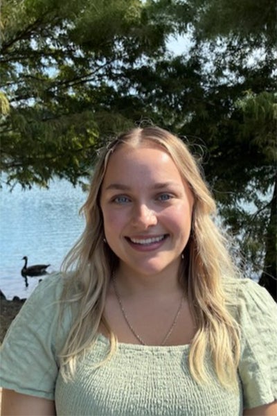 Headshot of Kate Klinger
